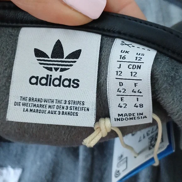 Adidas Black Faux Leather Crop Top - Picture 6 of 6